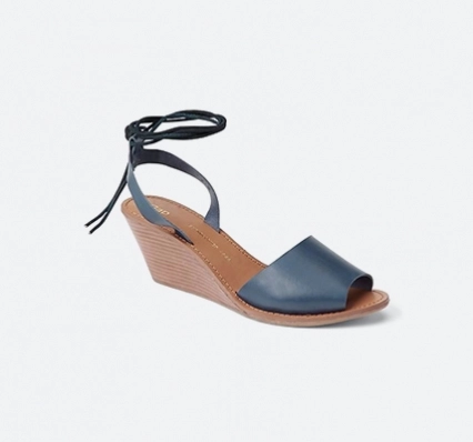 home6--woman-6_VpNiXh8y0