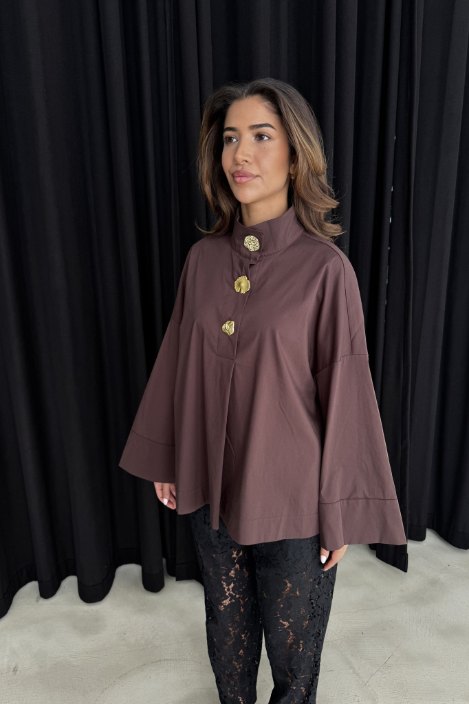 Continue - Bluse - Klara High Neck - Dark Brown (Levering midt/slut november)