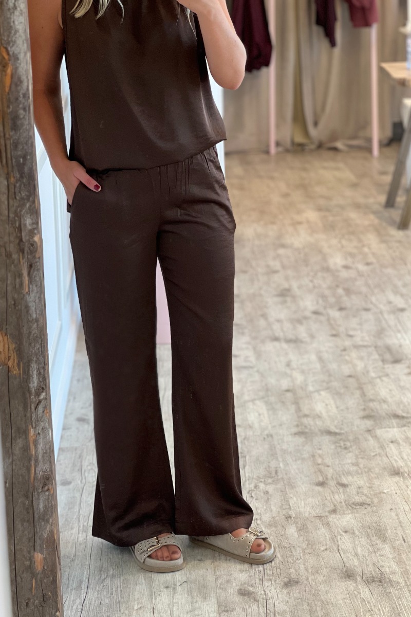 Continue - Bukser - Roberta Satin - Brown