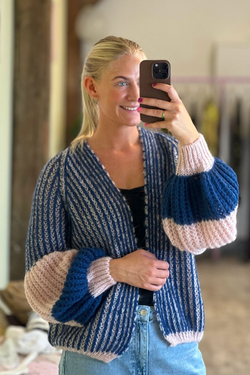 Noella - Cardigan - Liana Knit Cardigan - Rose/Navy