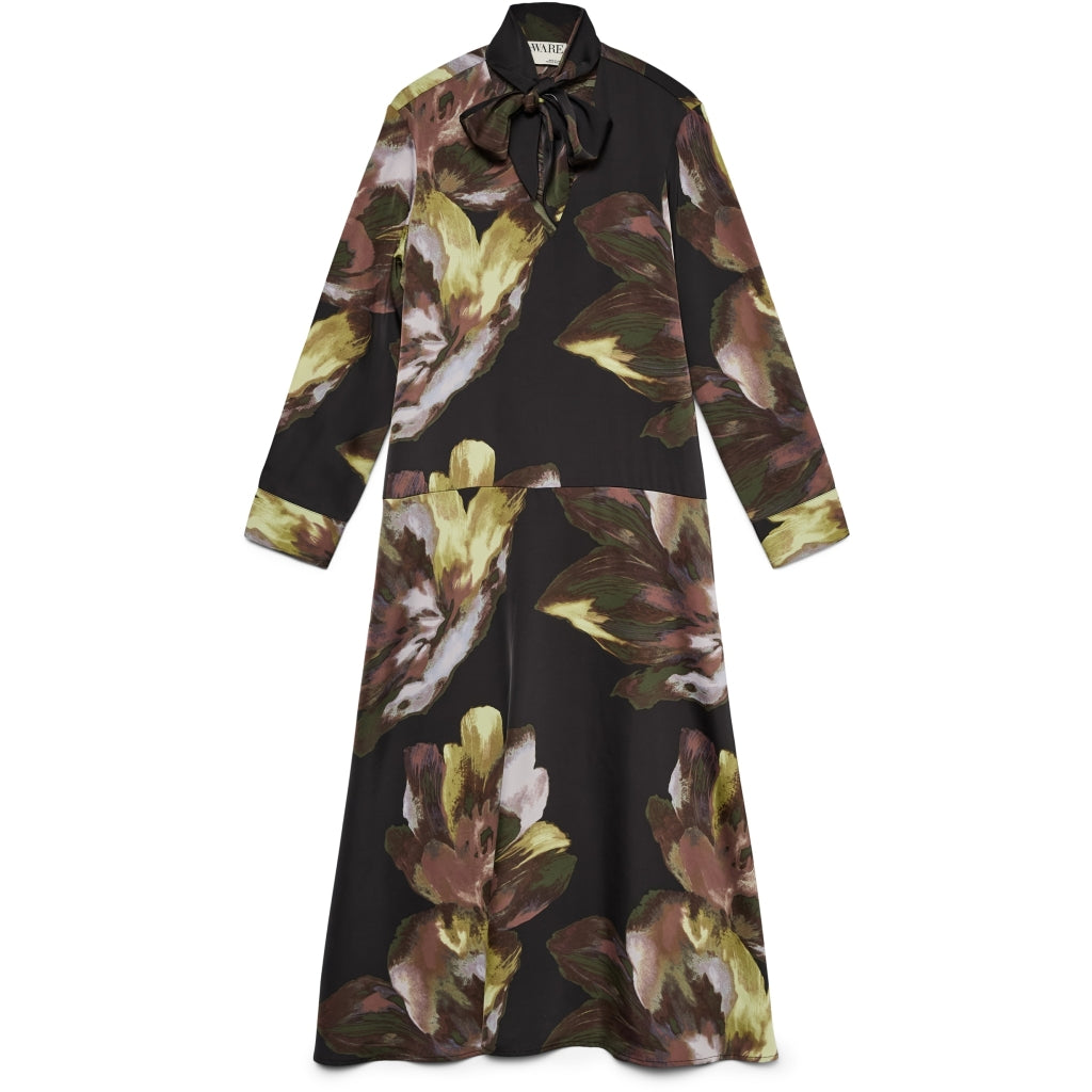 VERO MODA Dame Kjole Awudizzy - Black Amina VERO MODA Dame Kjole Awudizzy - Black Amina