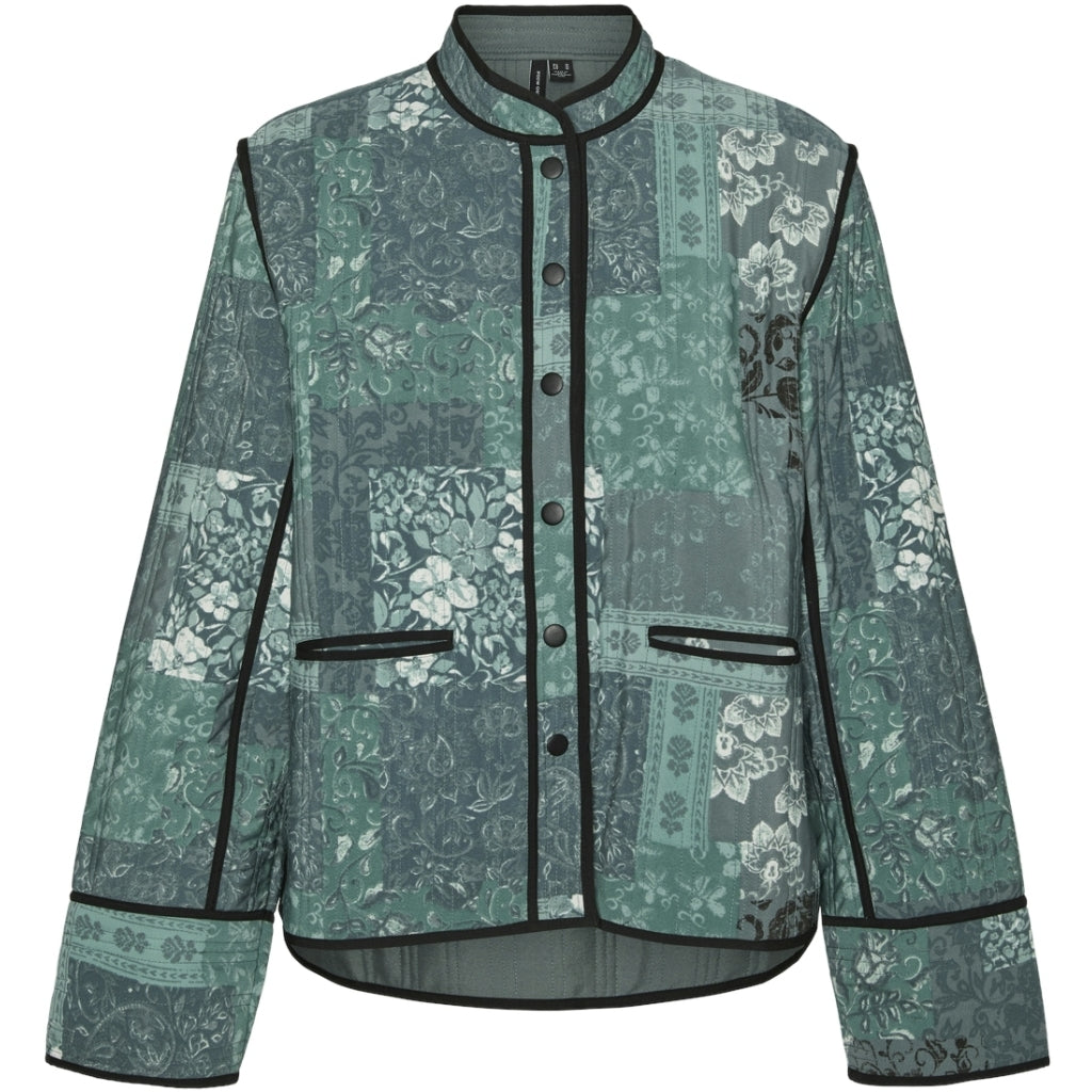 VERO MODA dame jakke VMFEDORA - Balsam Green Flora VERO MODA dame jakke VMFEDORA - Balsam Green Flora